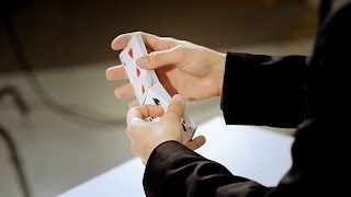 How to Do the Faro Shuffle | Magic Card Flourishes