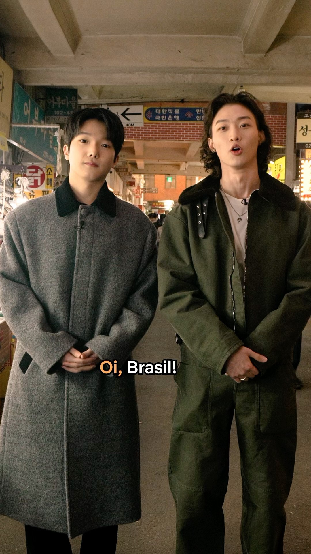 Rolezinho na Coreia do Sul com o Min Ho e o Dae! #ComCarinhoKitty ?