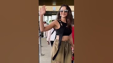 🌸 Rakul Preet Singh Cute Expressions | South Beauty Viral Shorts 💃#RakulPreetSingh #BollywoodDiva