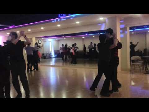黃玫瑰🌷💃🕺🏿