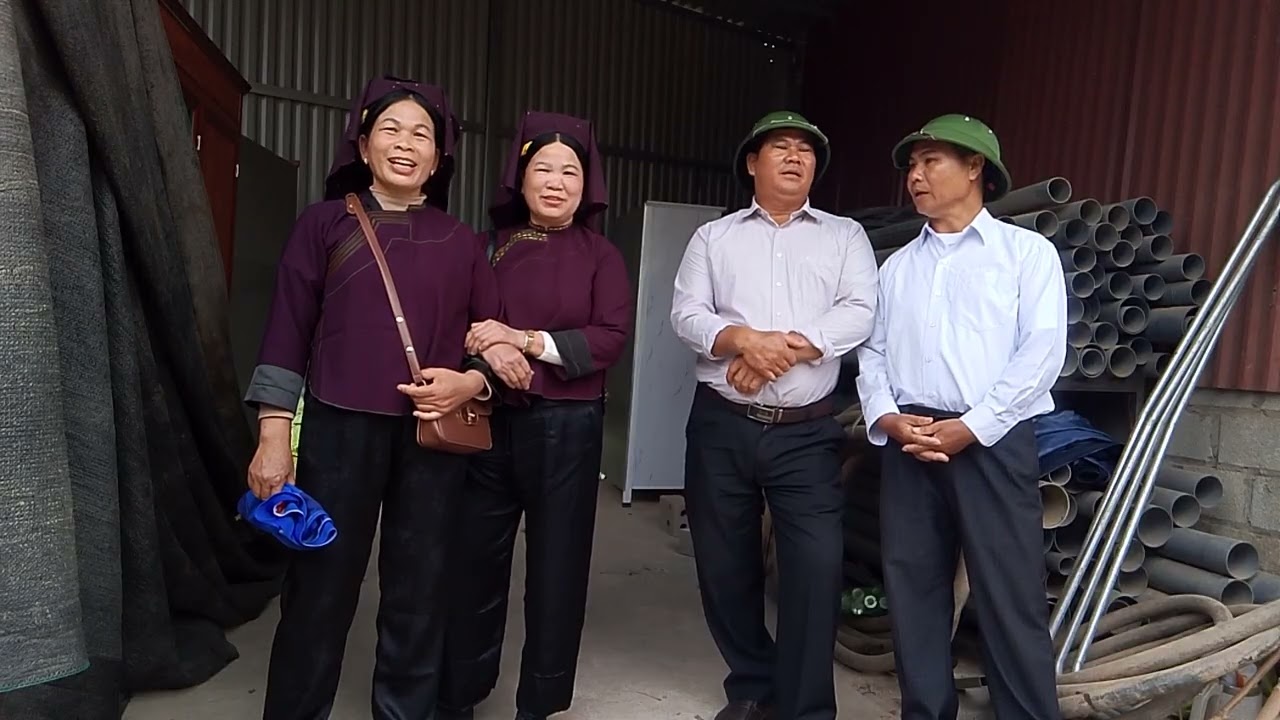 Giao lưu hát shi hội xã chiến thắng mùng 7 tháng giêng 