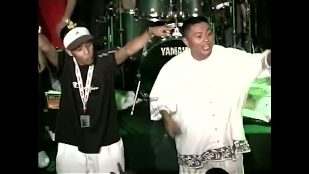 Here We Go ( Live) - Dongalo Artist and Andrew E 