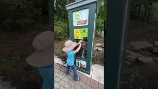 I usually don’t post negative reviews but I personally was not impressed with Memphis Zoo