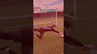 Solo Training ✅❌ #gk #football #soccer #goalkeeper #footballshorts #goalkeepertips #foryou