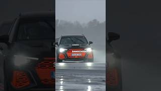 Fajnie, że akurat popadało #audi #shorts #caroseria