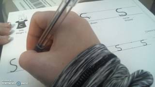 Handwriting 7:5 Magic C - Lowercase s