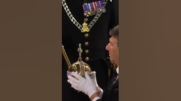 The Moment the Queen