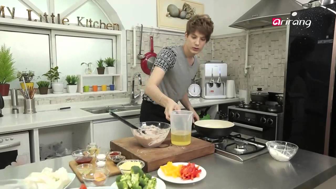 떡볶이 - My Little Kitchen - YouTube