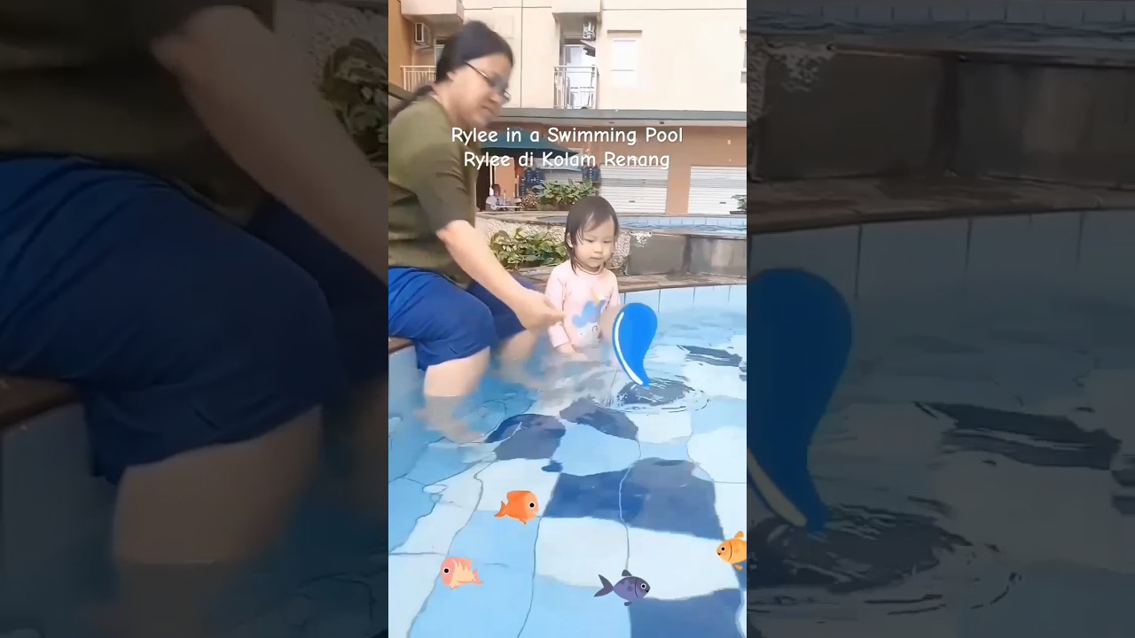 Rylee's Adventure: bermain di kolam renang in a Swimming Pool