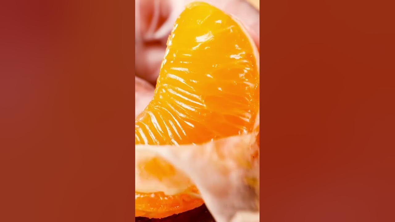 HOW TO PEEL AN ORANGE LIKE A PRO? #asmr #asmrvideo #asmrsounds #fruit #orange #asmrfood #artwork