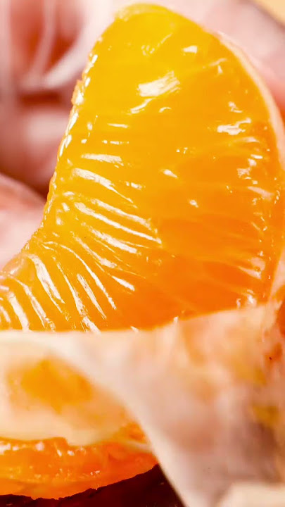 HOW TO PEEL AN ORANGE LIKE A PRO? #asmr #asmrvideo #asmrsounds #fruit #orange #asmrfood #artwork