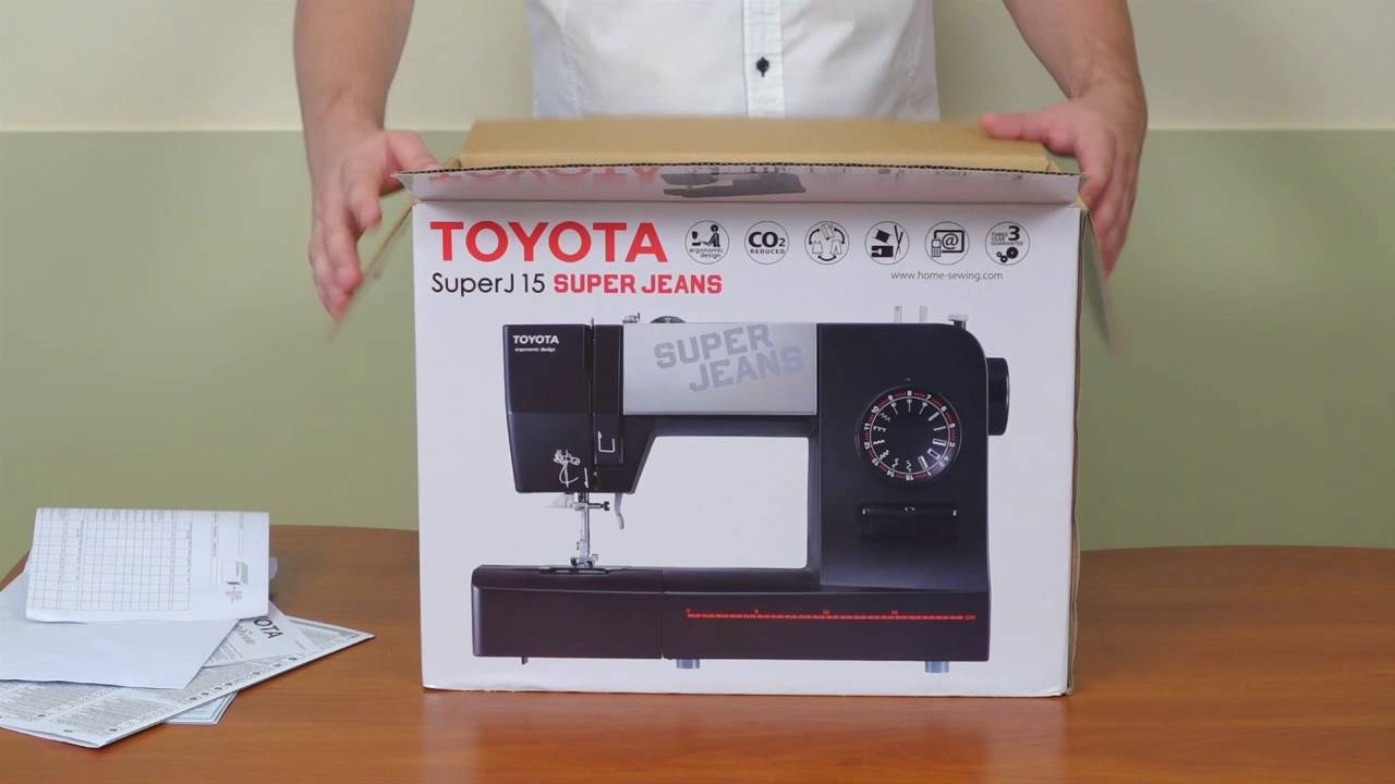 Распаковка швейной машины Toyota Super Jeans 15 - YouTube
