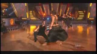 DWTS S07 Wk1 Pro Group Dance