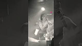 Mayın Tarlasına Döndü Yüreğim