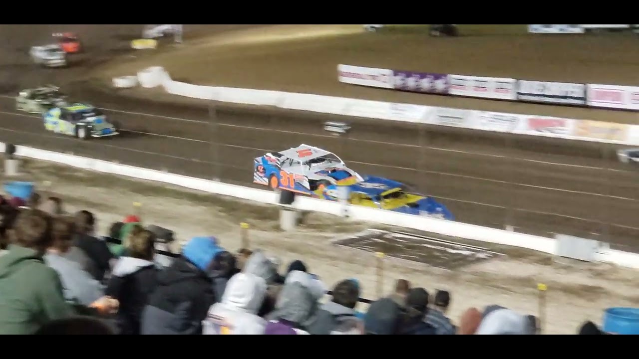 300 raceway Farley iowa. sportmod feature May 20, 2022 - YouTube