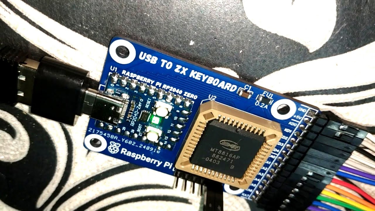 usbキボド USB keyboard decoder for the ZX Spectrum - YouTube