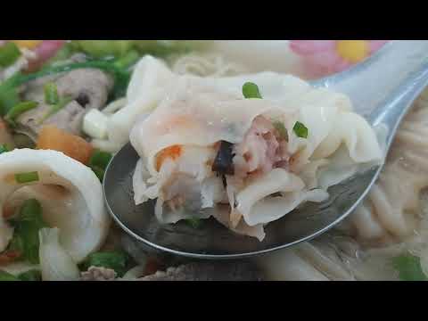 Thumbnail for Thơm ngon tô mì sủi cảo của người Phúc Kiến quận 5 - Bánh kẹp dừa Tiều Châu - Hẻm Tuệ Huê Lý