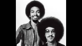 The Brothers Johnson - Welcome to the Club (Remastered Audio) HQ