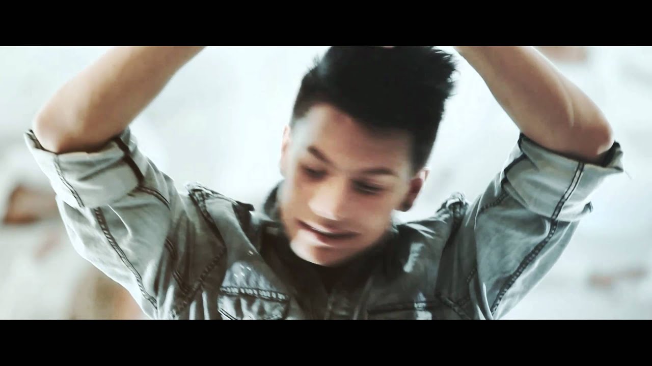 Antti Tuisku: Hyökyaalto (OFFICIAL VIDEO)