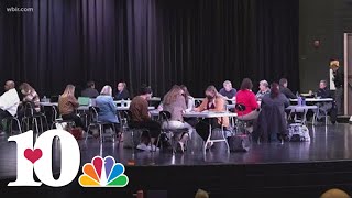 Applicants fill Jefferson Co. High School hoping to work for Dollywood in 2022 season