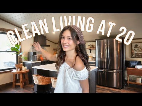Uploads from Nevaeh Souza