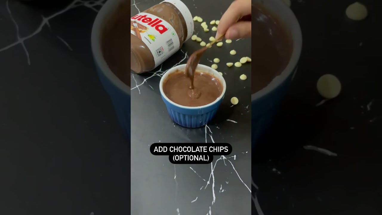 ✨4 INGREDIENT NUTELLA MUG CAKE IN MICROWAVE✨