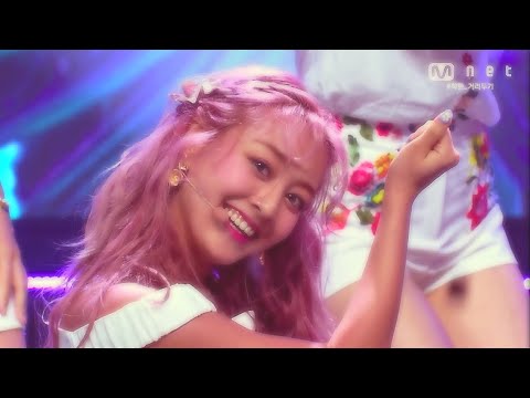 kpop female idols being ending fairies for 1 min 18 seconds straight