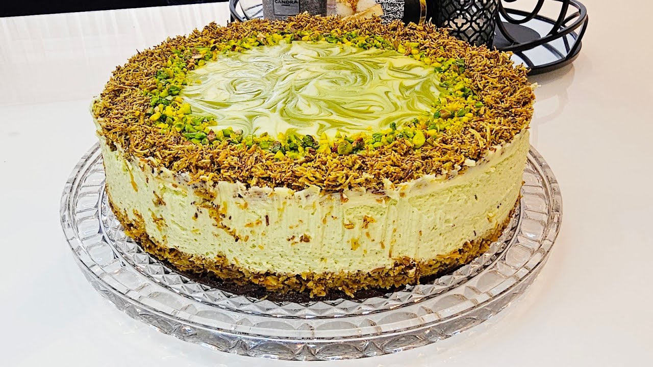 تشيز كيك تشيز كيك الشوكولاتة بالفستق في دبي/ تشيز كيك شوكولاتة دبي / كريمة ولذيذة 😍