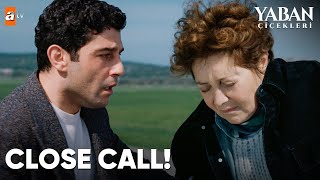 Kenan and Nurten almost had a car accident! - Yaban Çiçekleri screenshot 1