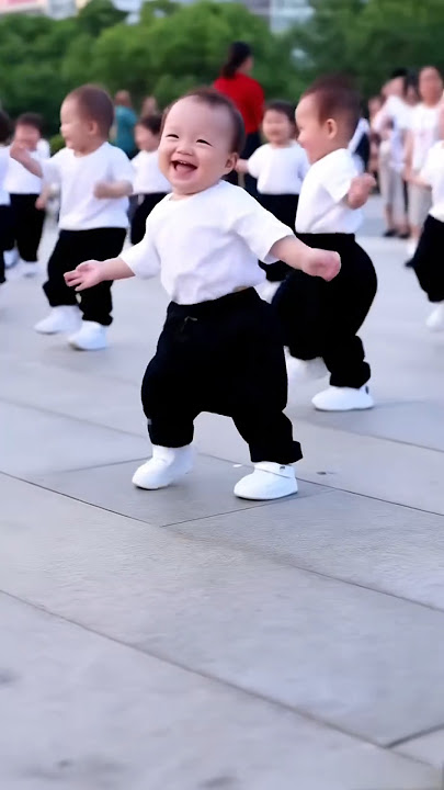 A group of cute babies Dancing in Public | ai animated video #cutebabies #ai