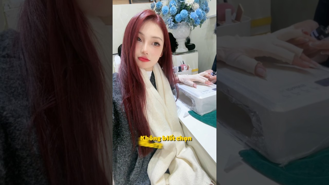 Làm nail “rửa phèn đón Tết” 