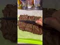 バレンタインにチョコの玉作って自分で食べる男