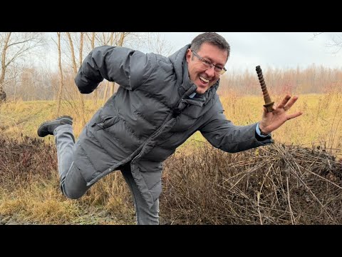 Și în grajd la VACI arată mai bine!! La Vicovu de Jos zboară prezoanele ca pop-cornul!!