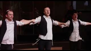 Mashiach. Let us gather together. Машиях. Соберемся братья вместе. Прославление Бога танцами