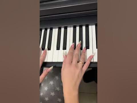 HOW TO PLAY THE PIANO WITH LONG NAILS #shorts #nailart #nails #piano # ...