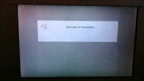 Vintage Macintosh Powerbook 165c Apple Laptop