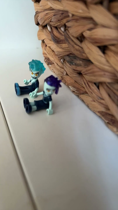 Lego movie 2 x Cadbury eyebrow dance # Cadbury #2009