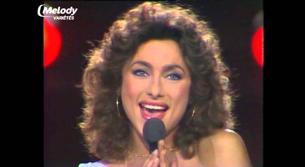 JULIE PIETRI - JE VEUX CROIRE