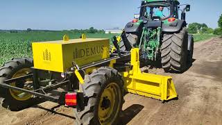 Грейдер причіпний DEMUS GT300 запуск в роботу з John Deere 6195M