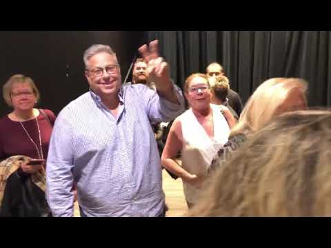 Meet and greet after a sold-out show at Parx Casino, Bensalem, PA | VicDiBitetto.net