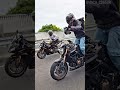 【ヤバい】高速道路でバイクレースする男集団