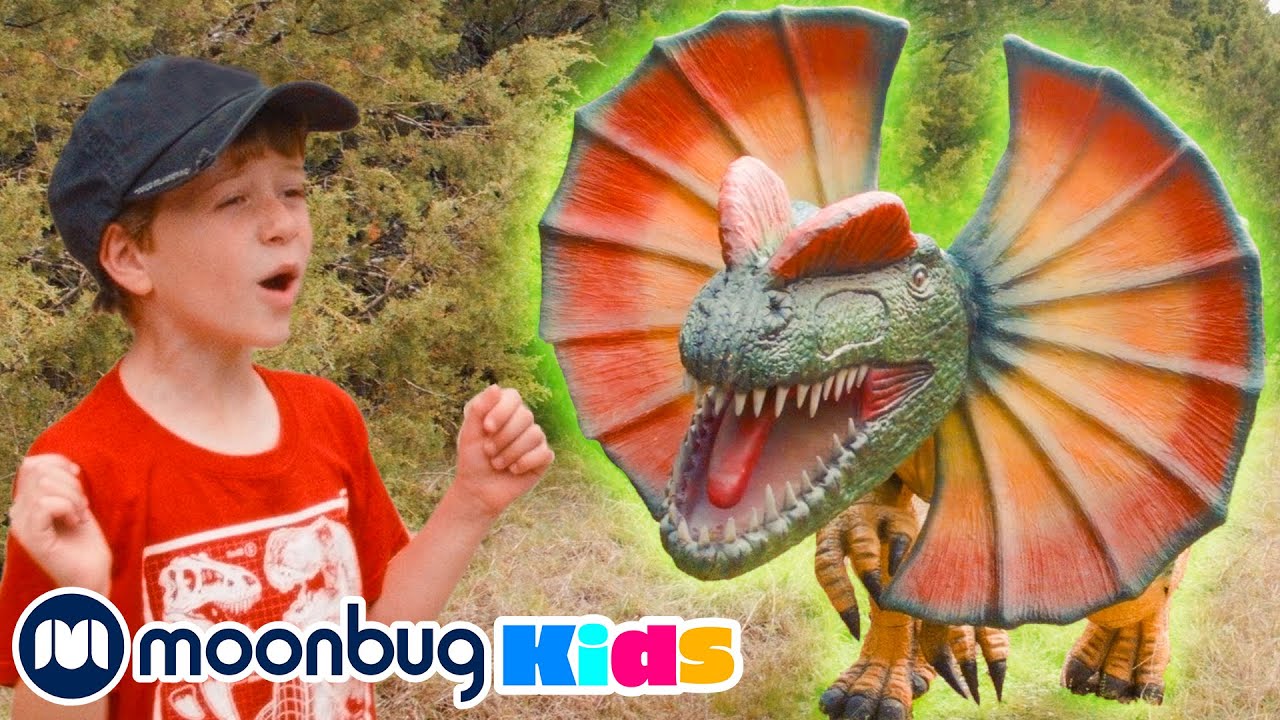 GIANT Dinosaurs at Family Trip! 