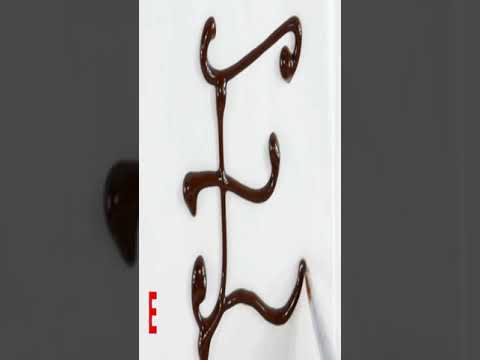 Learn how to draw the letter E with chocolate on different styles on your cakes shorts