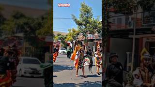 Wihhh Keren Nih Jaranan short