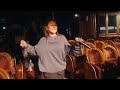 Morissette having fun in rehearsals before Paris Showstoppers