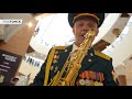 Военный оркестр устроил флешмоб в торговом центре Томска