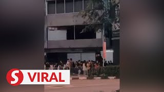 Kl Cops Looking For Group Involved In Brawl Near Bukit Bintang Monorail