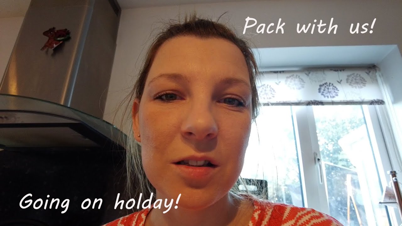 Pack with us!! //Holiday packing //Homeschool mom // Large family