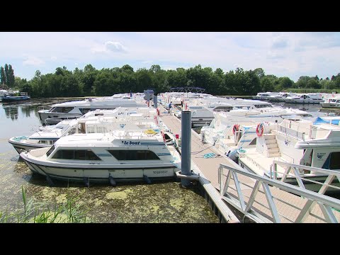 Bourgogne : un été de retrouvailles au port de plaisance de Saint-Jean-de-Losne