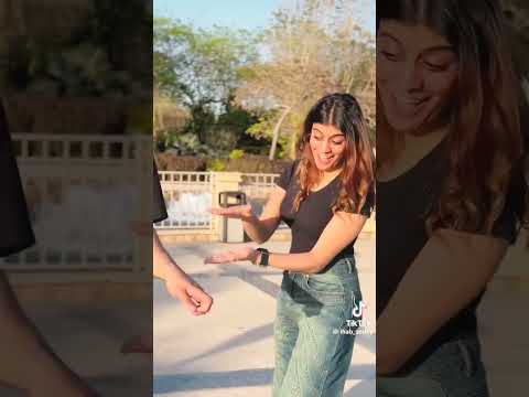 منك لله يا فوكس